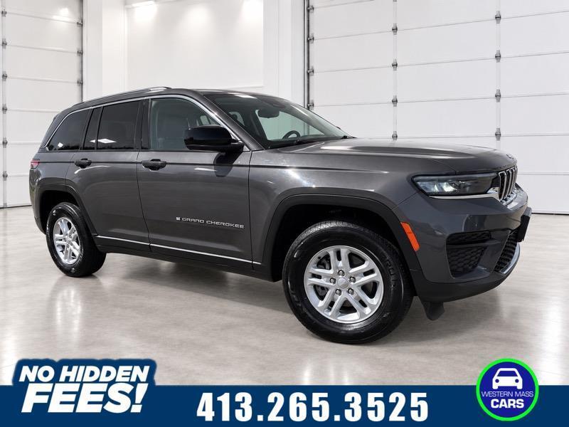 2023 Jeep Grand Cherokee Laredo 4WD