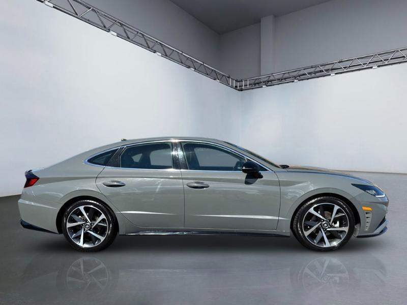 Hyundai Sonata SEL Plus 2021