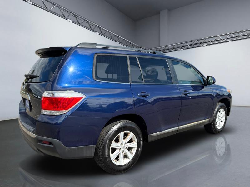 Toyota Highlander  2013