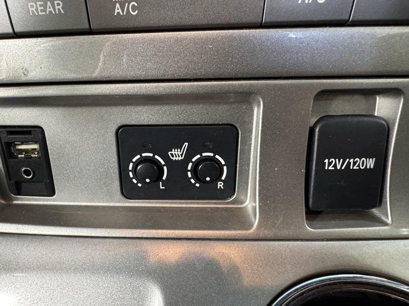 Toyota Highlander  2013