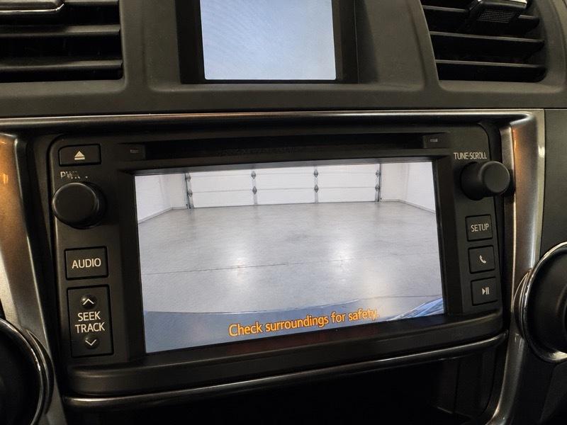 Toyota Highlander  2013