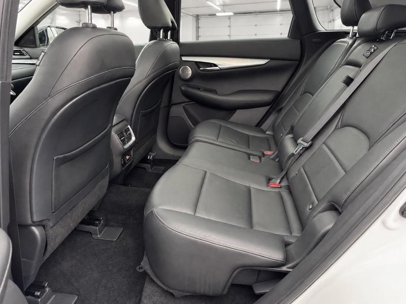 Infiniti QX50 ESSENTIAL AWD 2019