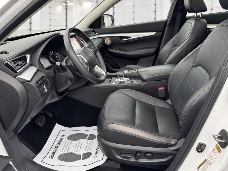 Infiniti QX50 ESSENTIAL AWD 2019