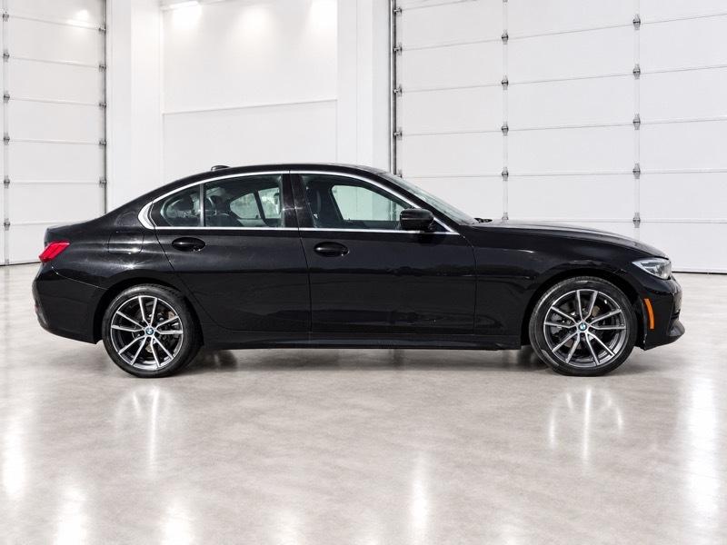 BMW 3-Series 330i xDrive 2020