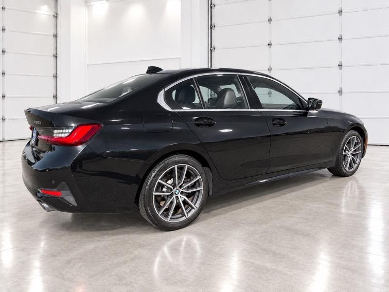 BMW 3-Series 330i xDrive 2020