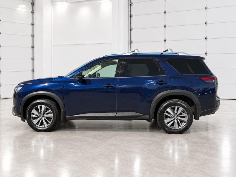 Nissan Pathfinder SL 4WD 2023