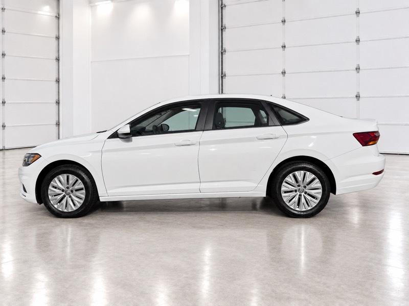Volkswagen Jetta 1.4T S 6M 2019
