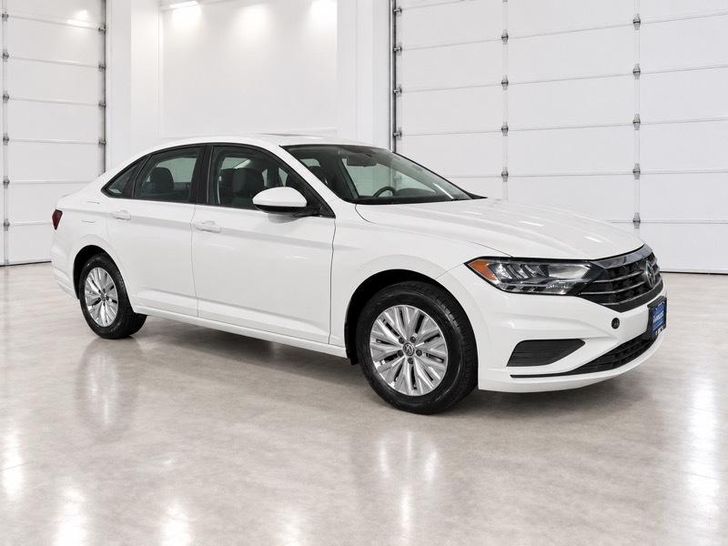 Volkswagen Jetta 1.4T S 6M 2019