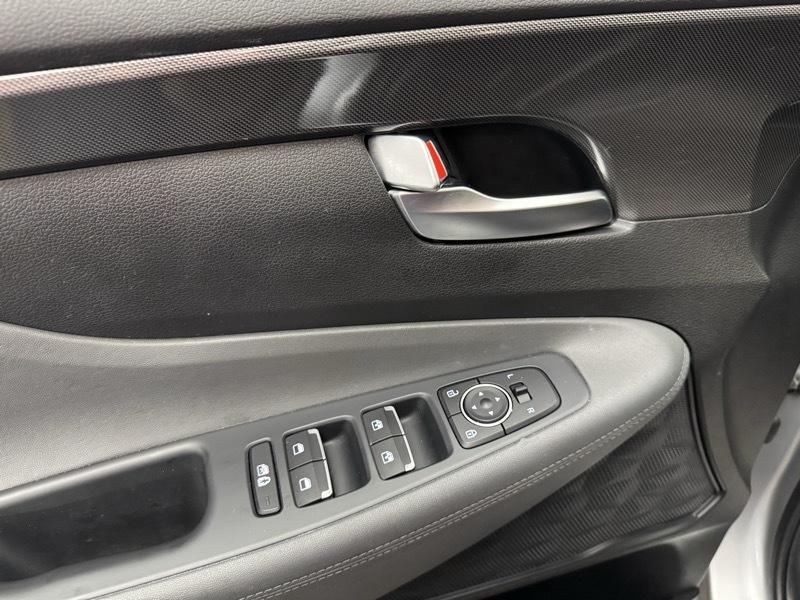 Hyundai Santa Fe SEL AWD 2023
