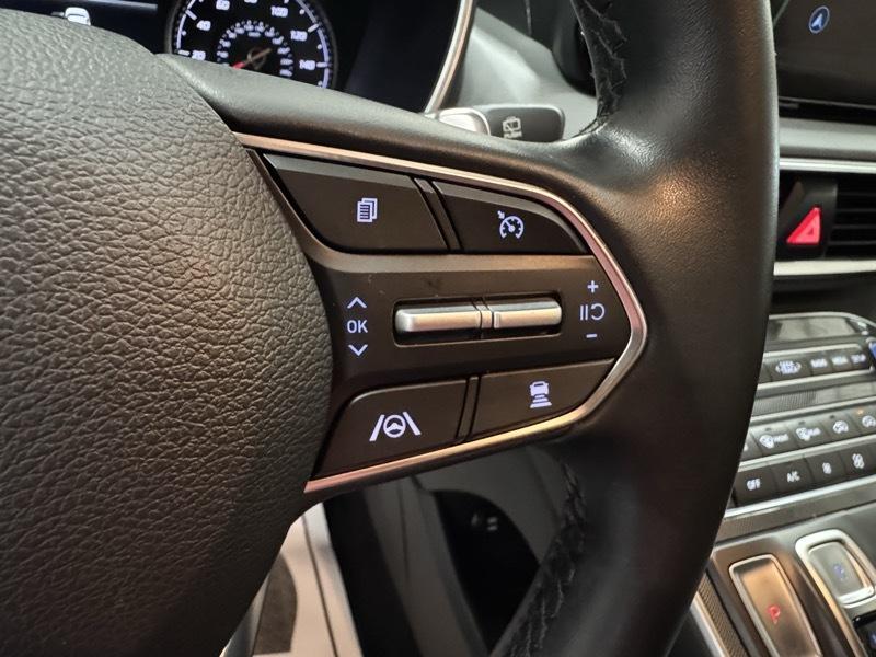 Hyundai Santa Fe SEL AWD 2023