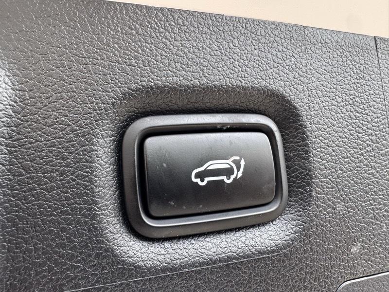 Hyundai Santa Fe SEL AWD 2023