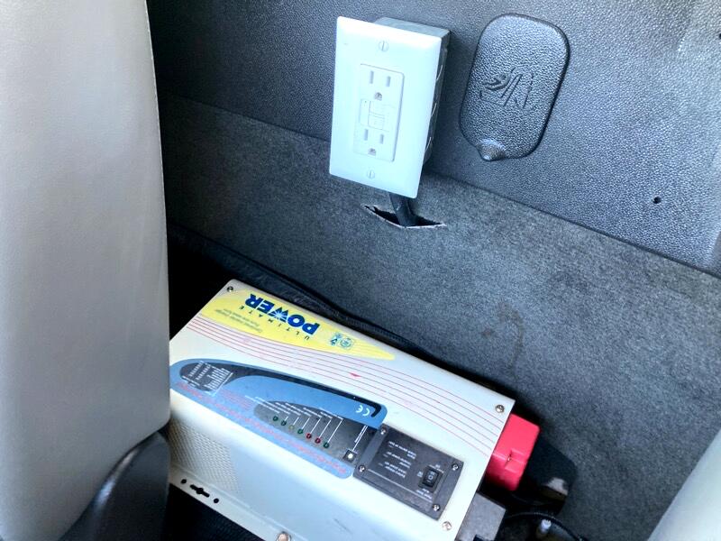 Chevrolet Silverado 2500HD 4WD Reg Cab 142" Work Truck 2013