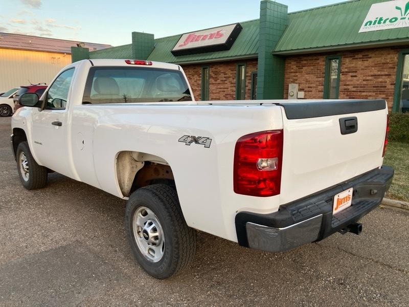 Chevrolet Silverado 2500HD 4WD Reg Cab 142" Work Truck 2013