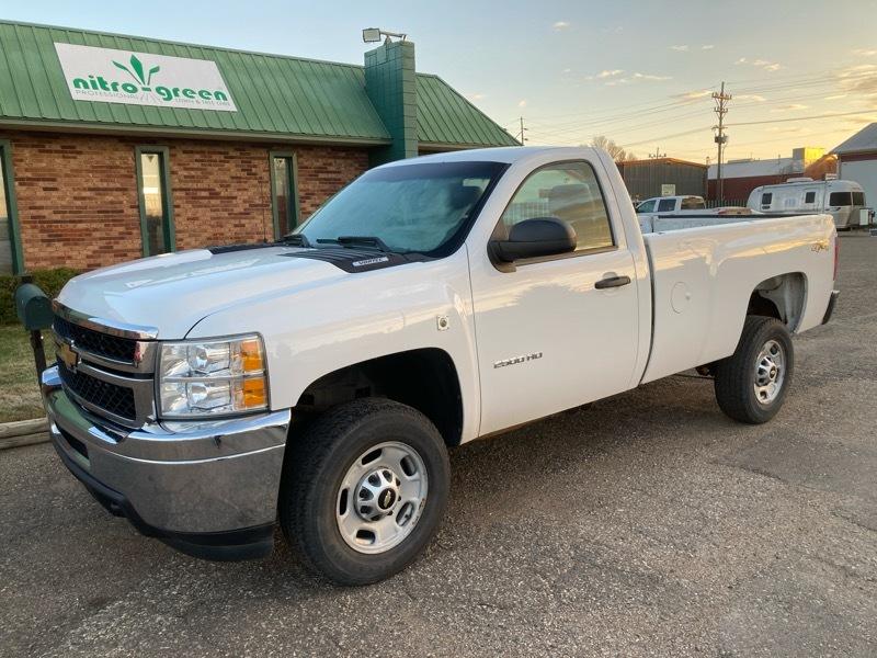 Chevrolet Silverado 2500HD 4WD Reg Cab 142" Work Truck 2013