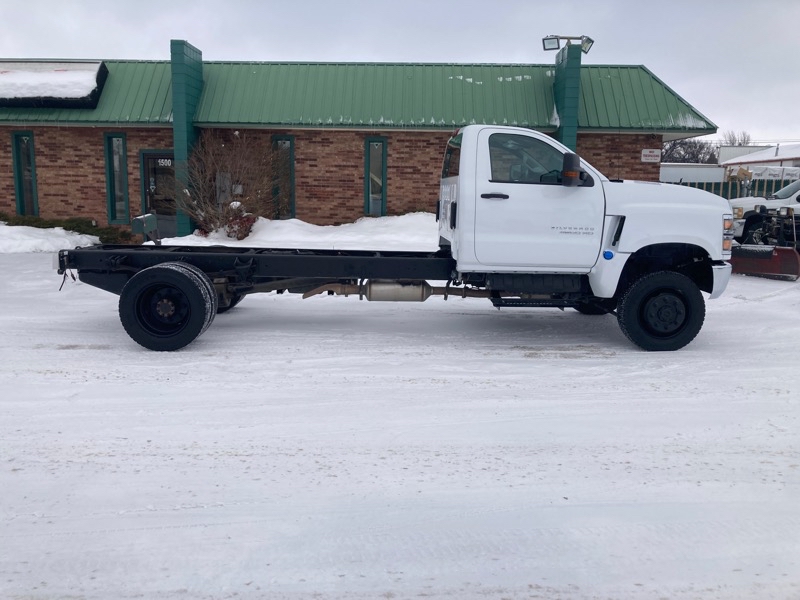 Chevrolet Silverado Medium Duty  2021