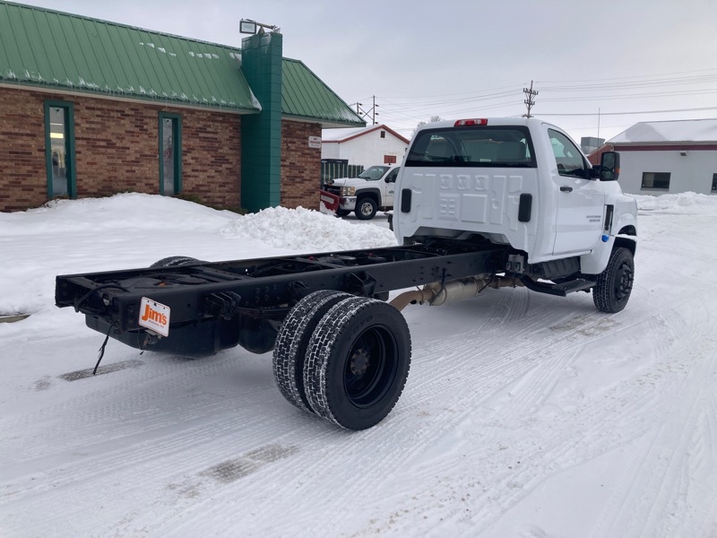 Chevrolet Silverado Medium Duty  2021