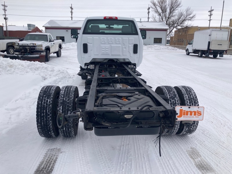 Chevrolet Silverado Medium Duty  2021