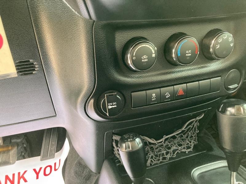 Jeep Wrangler Sport 4WD 2017