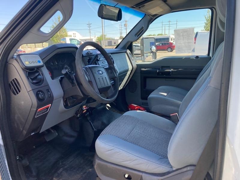 2011 Ford F-450 Super Duty Chassis Cab - Photo 10