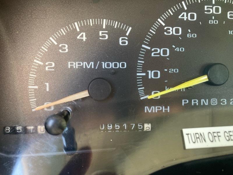 Chevrolet Silverado 3500 Regular Cab 2WD 2002