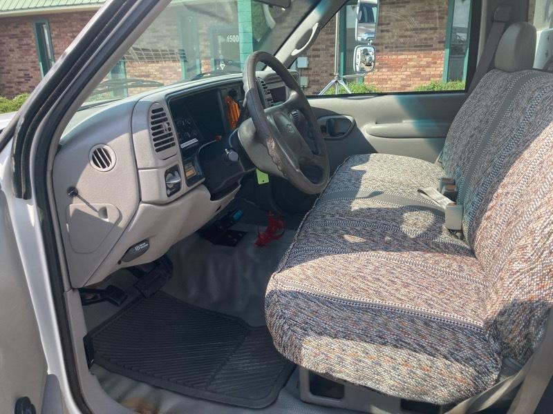 Chevrolet Silverado 3500 Regular Cab 2WD 2002