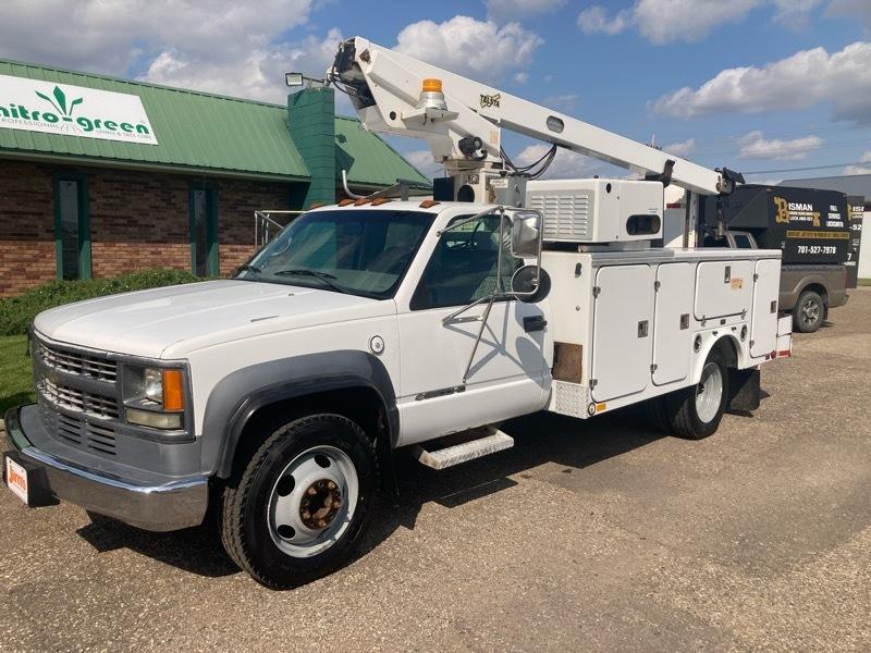 Chevrolet Silverado 3500 Regular Cab 2WD 2002