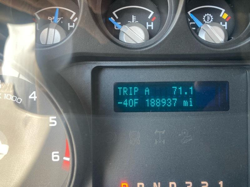 Ford F-450 SD Regular Cab DRW 4WD 2011