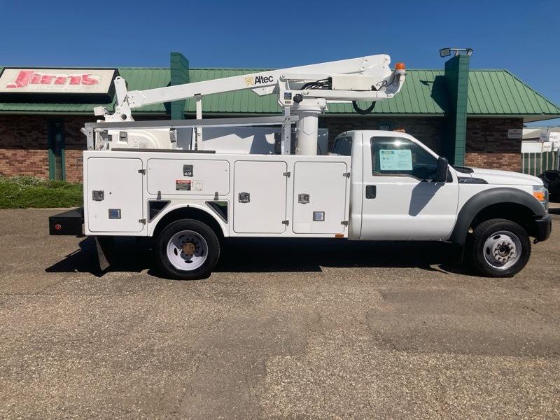 Ford F-450 SD Regular Cab DRW 4WD 2011