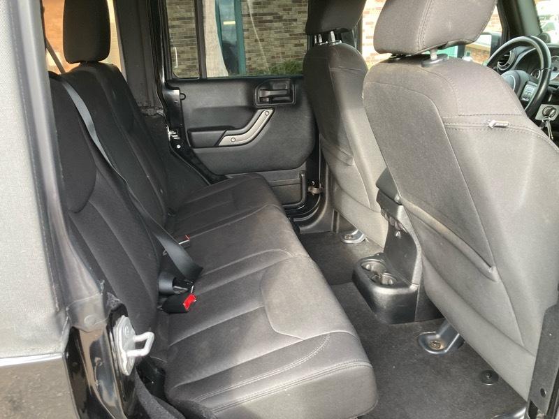 Jeep Wrangler Unlimited Sport 4WD 2014