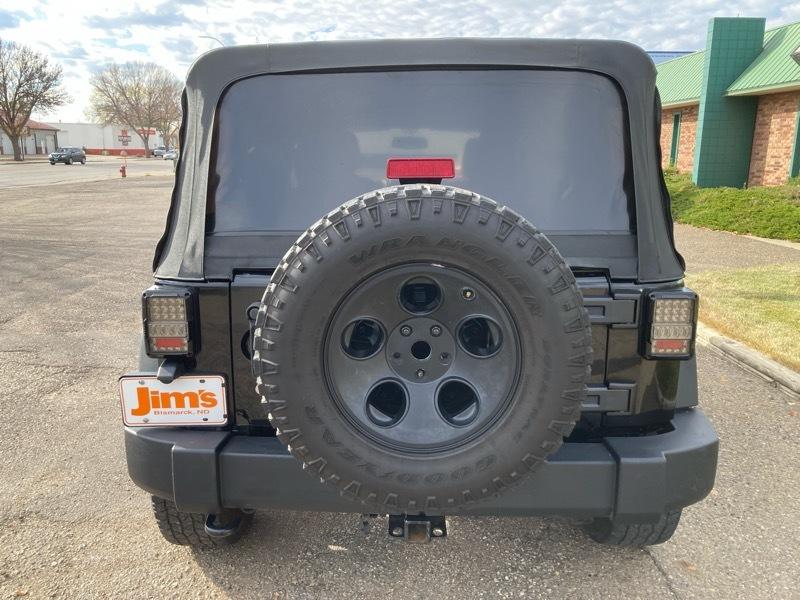 Jeep Wrangler Unlimited Sport 4WD 2014