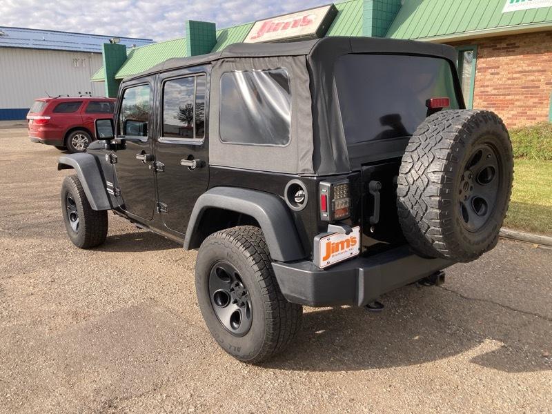 Jeep Wrangler Unlimited Sport 4WD 2014