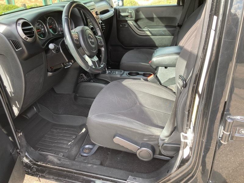 Jeep Wrangler Unlimited Sport 4WD 2014
