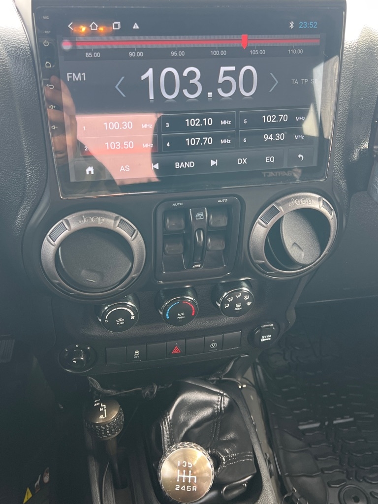 Jeep Wrangler  2014 Jeep Wrangler  2014