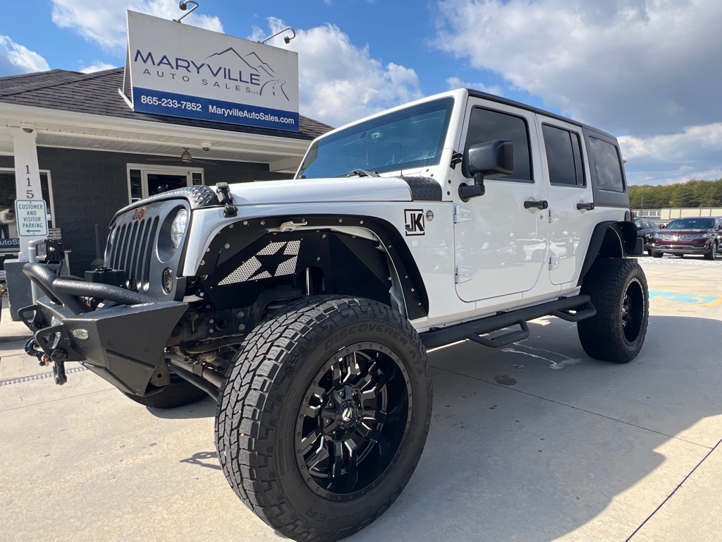 2017 Jeep Wrangler SAHARA