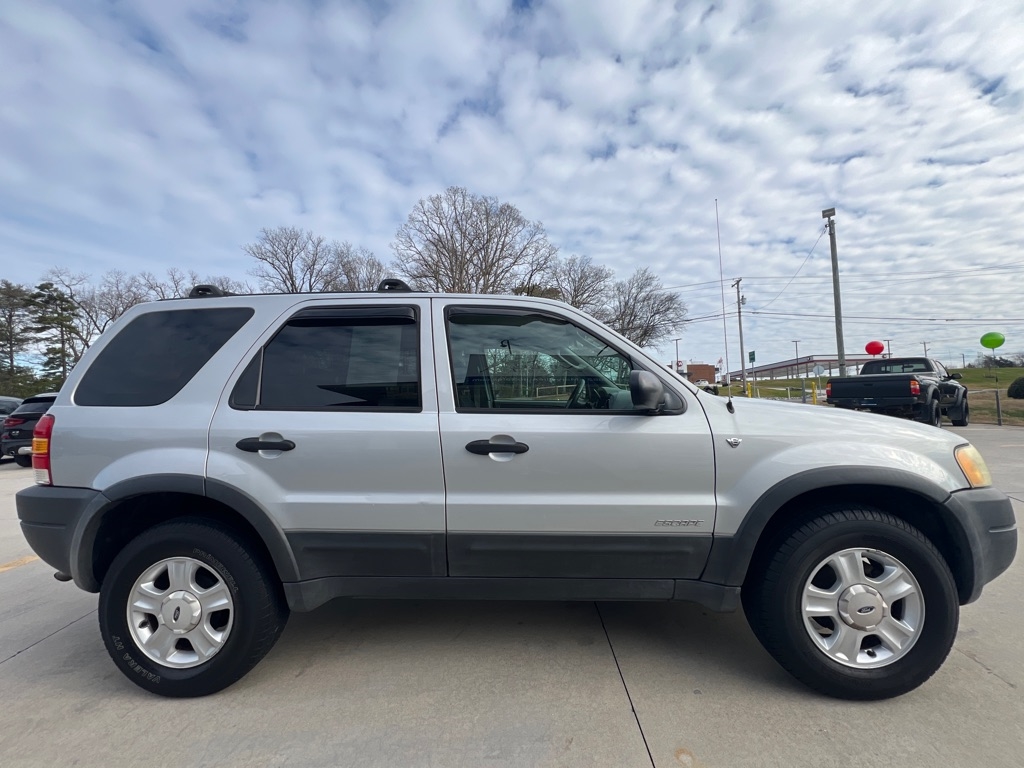 Ford Escape  2002