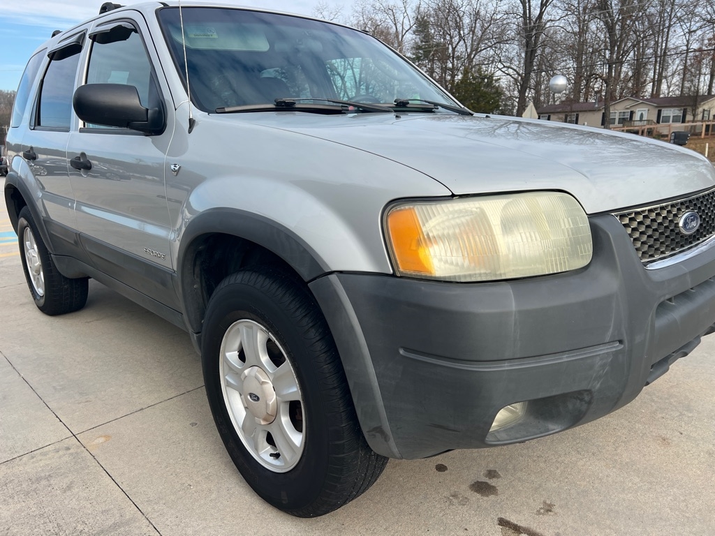 Ford Escape  2002