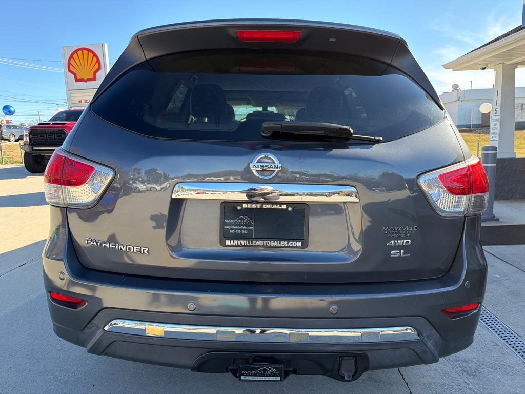 Nissan Pathfinder  2013