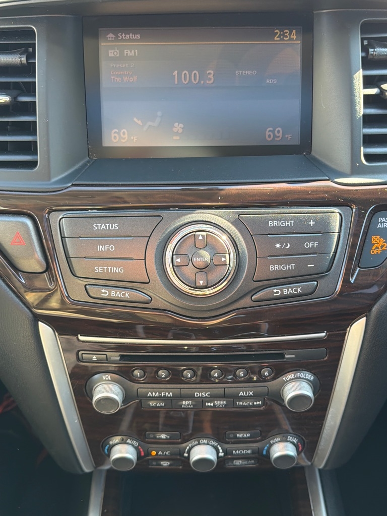 Nissan Pathfinder  2013