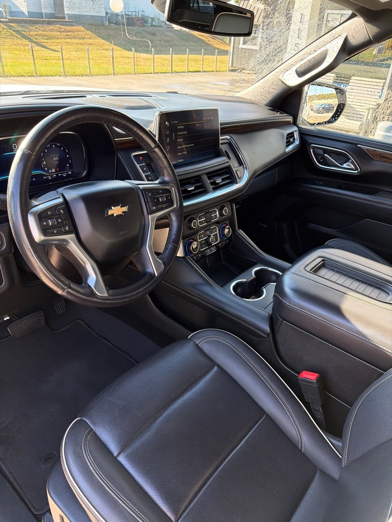 Chevrolet Suburban  2023