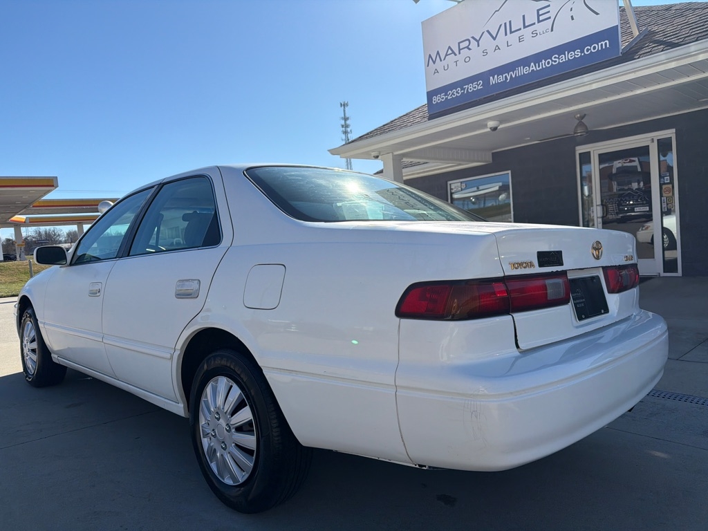 Toyota Camry  1997