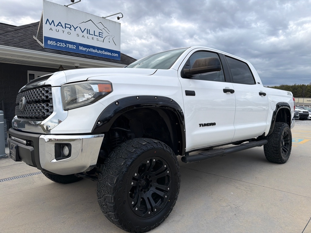 2018 Toyota Tundra 4WD CREWMAX SR5