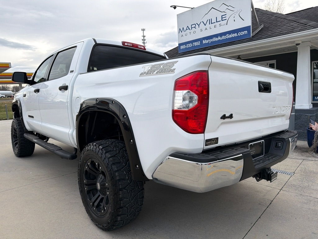 Toyota Tundra 4WD  2018