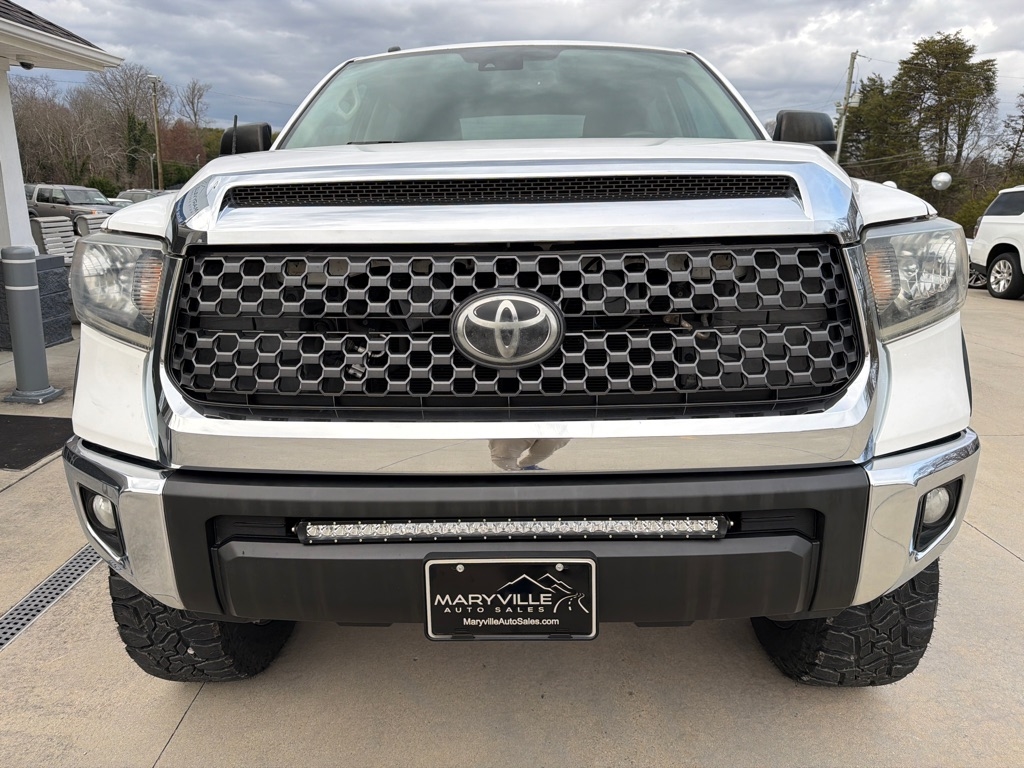 Toyota Tundra 4WD  2018