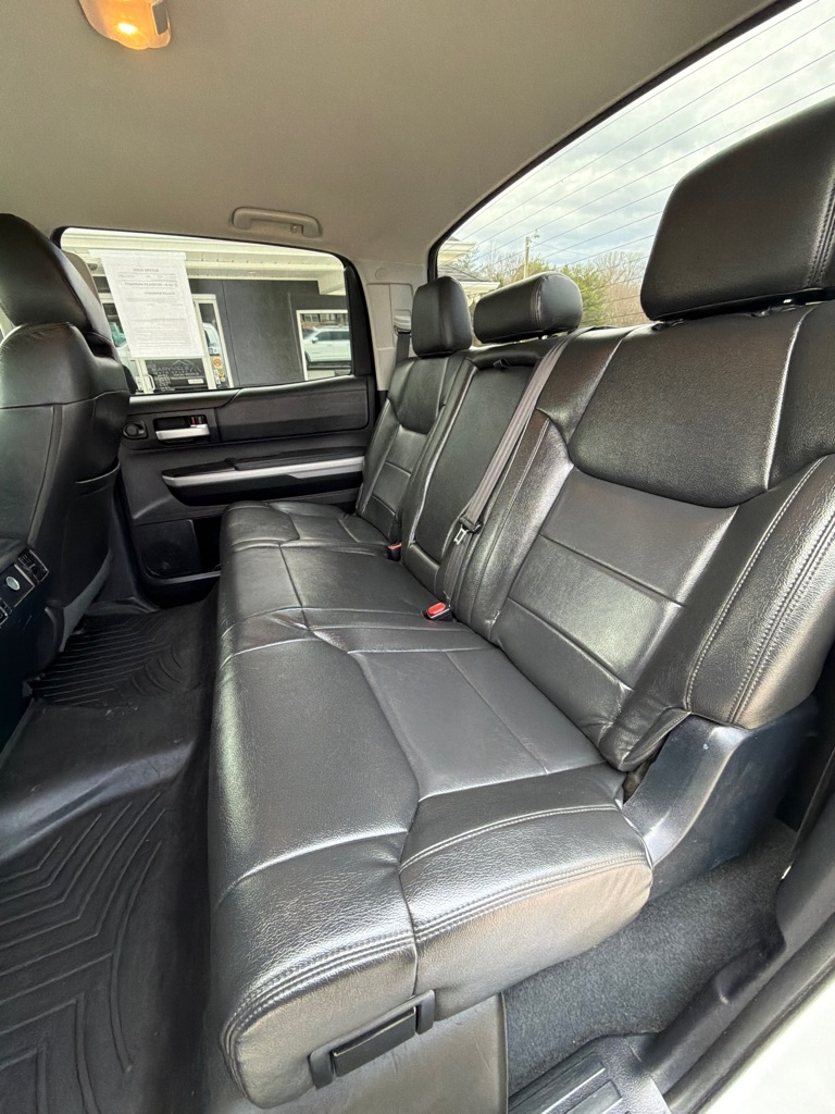 Toyota Tundra 4WD  2018