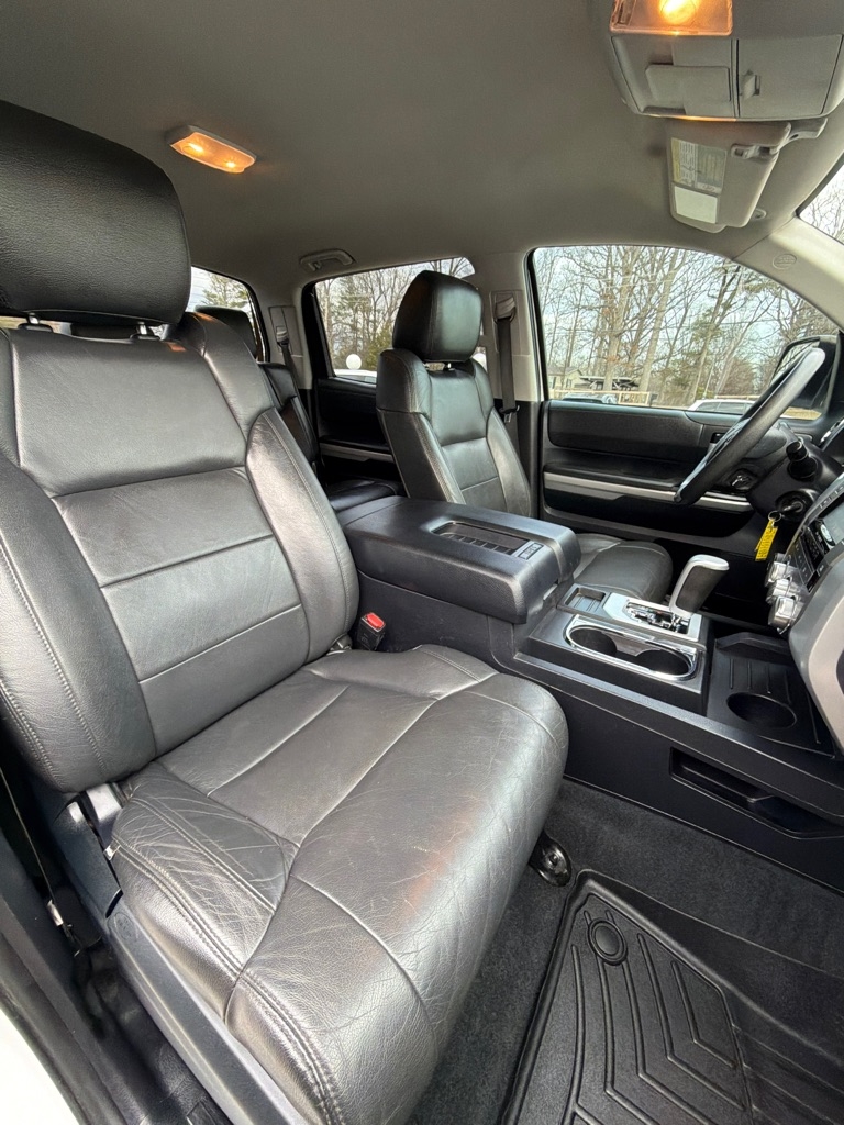 Toyota Tundra 4WD  2018