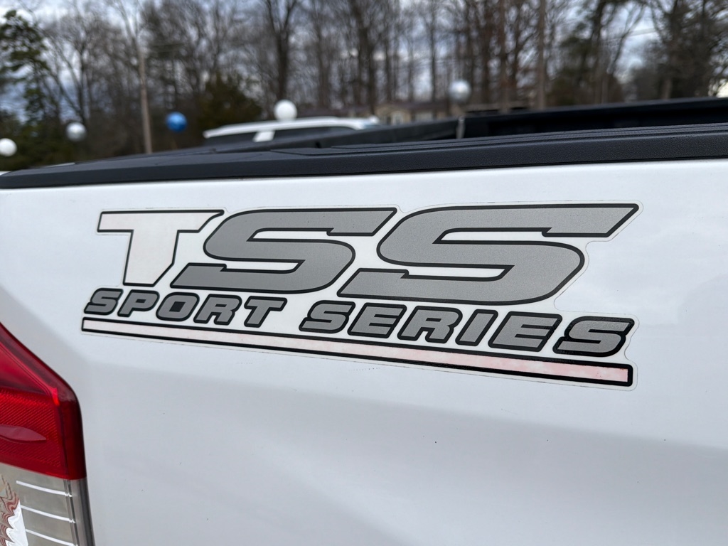 Toyota Tundra 4WD  2018