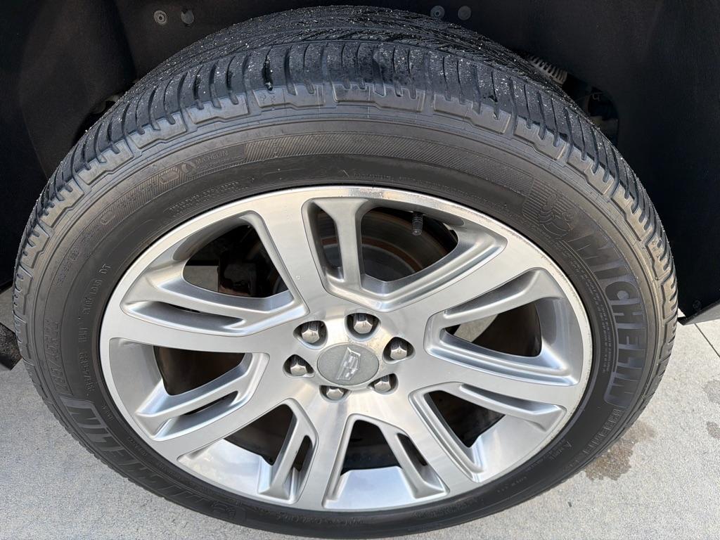 Cadillac Escalade  2016