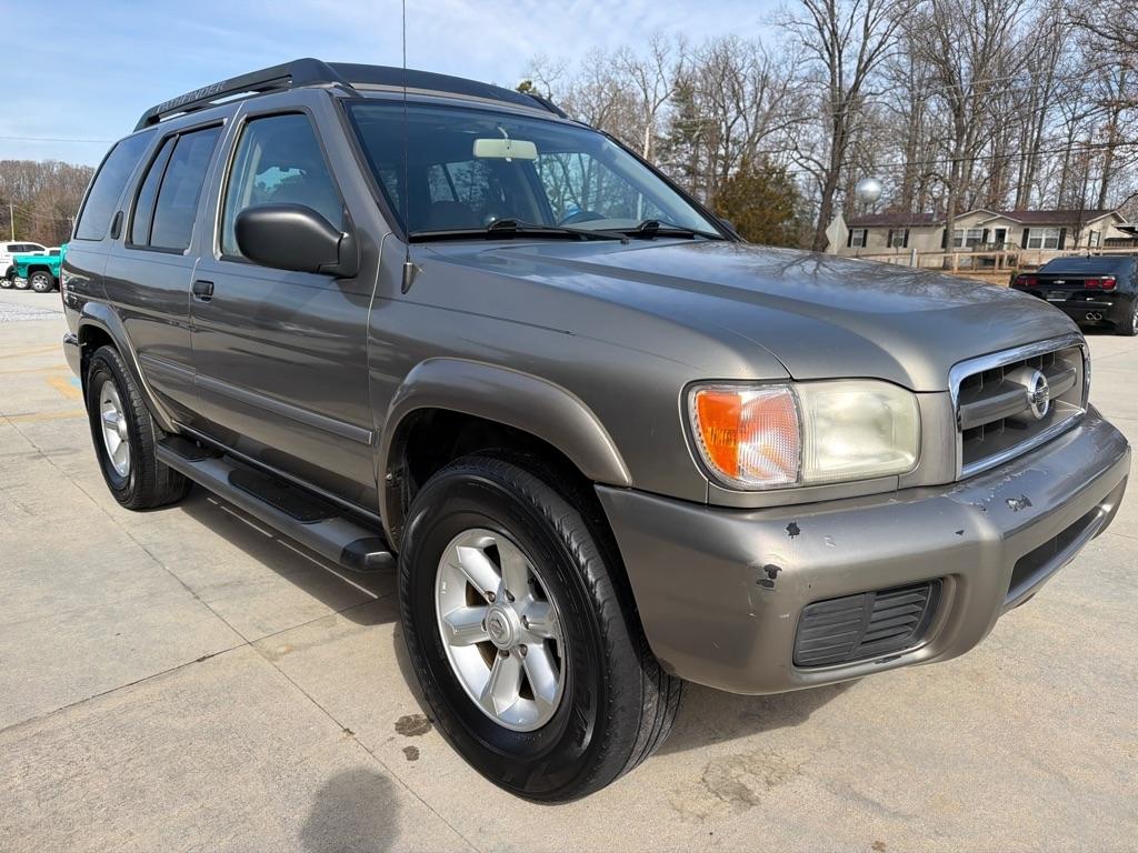 Nissan Pathfinder  2004