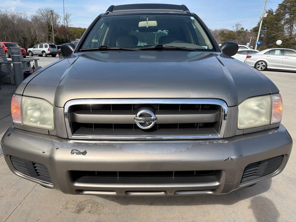 Nissan Pathfinder  2004