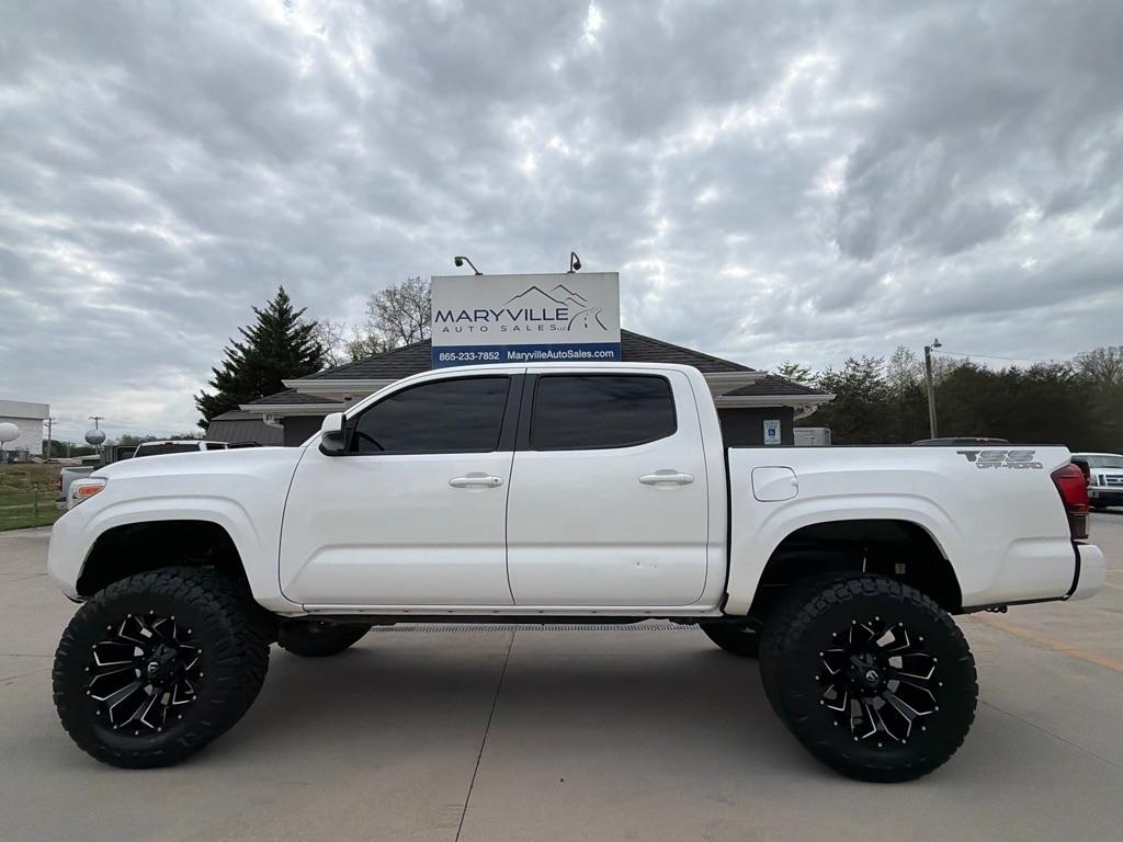 Toyota Tacoma  2019